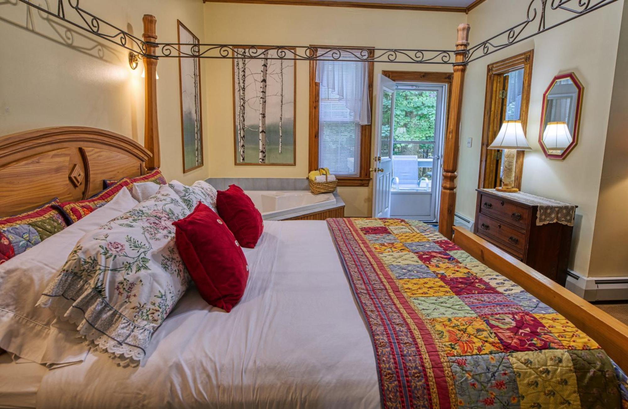 Rockwell Falls Inn And Wine Bar Lake Luzerne 외부 사진