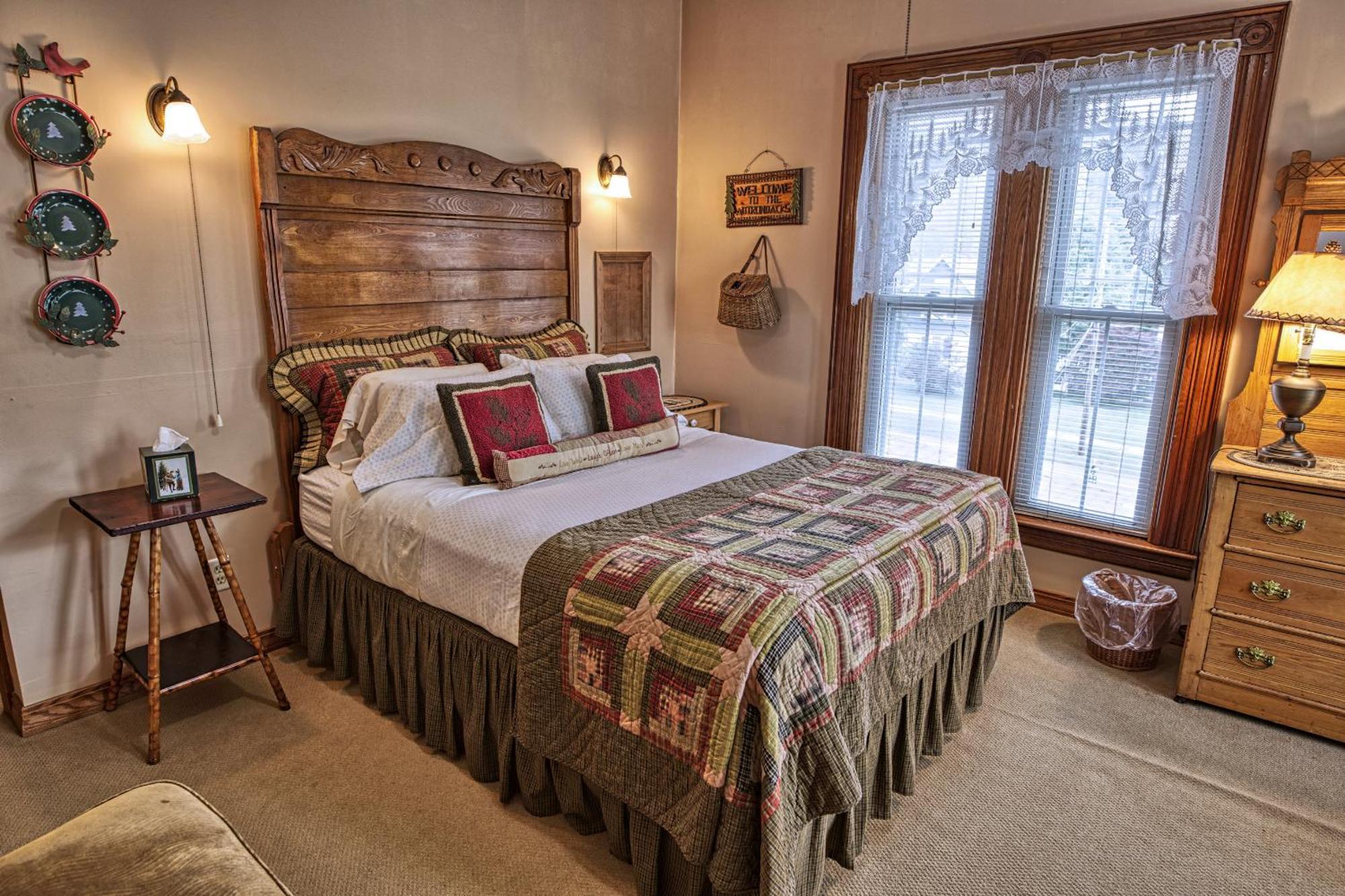 Rockwell Falls Inn And Wine Bar Lake Luzerne 외부 사진