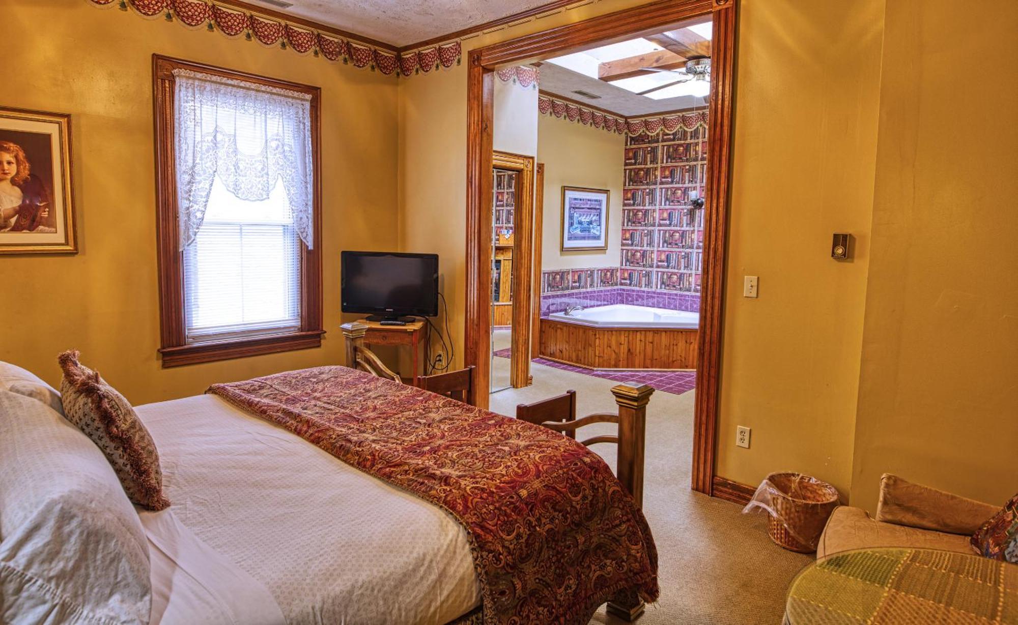 Rockwell Falls Inn And Wine Bar Lake Luzerne 객실 사진
